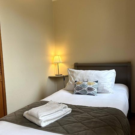 Logis Auberge Le Colombien - Hotel Et Restaurant ヴィランドリー エクステリア 写真