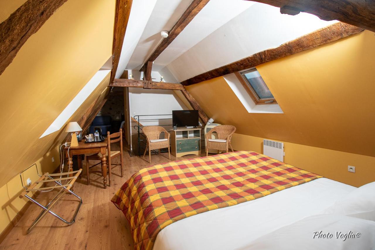 Logis Auberge Le Colombien - Hotel Et Restaurant ヴィランドリー エクステリア 写真