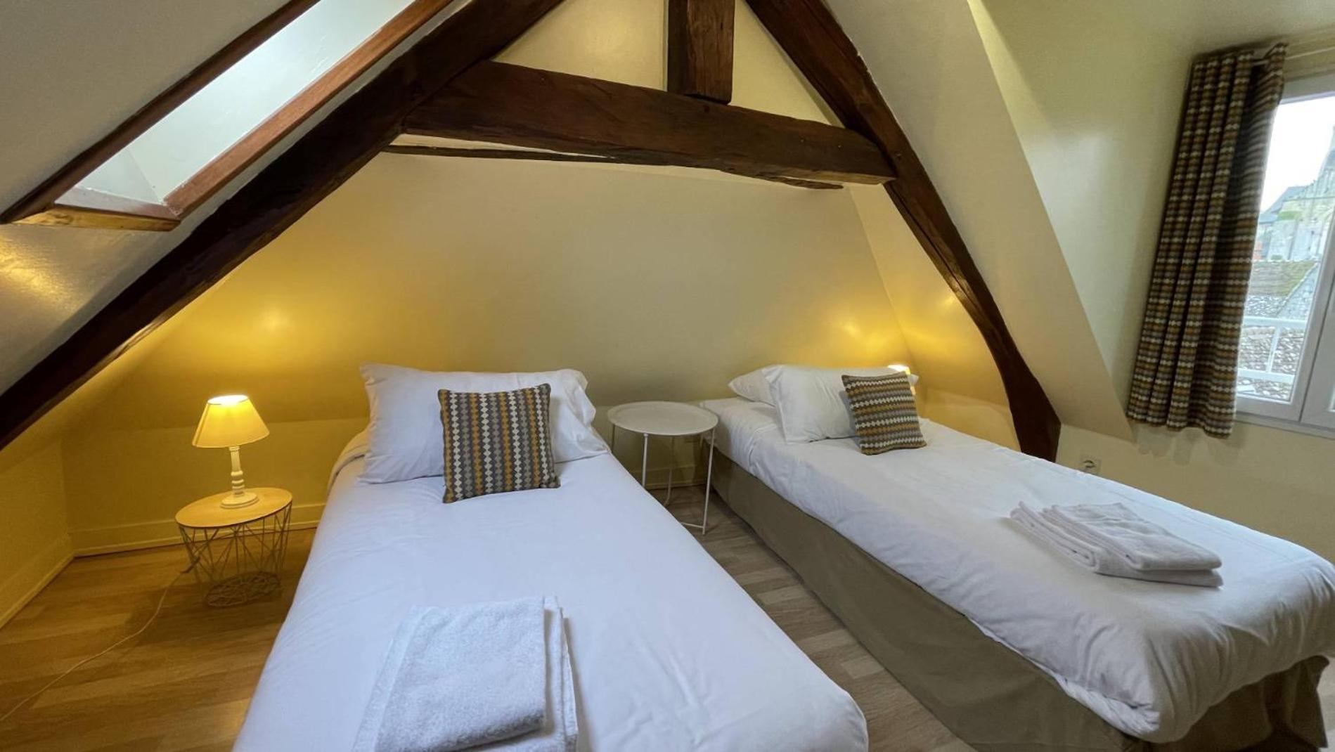 Logis Auberge Le Colombien - Hotel Et Restaurant ヴィランドリー エクステリア 写真
