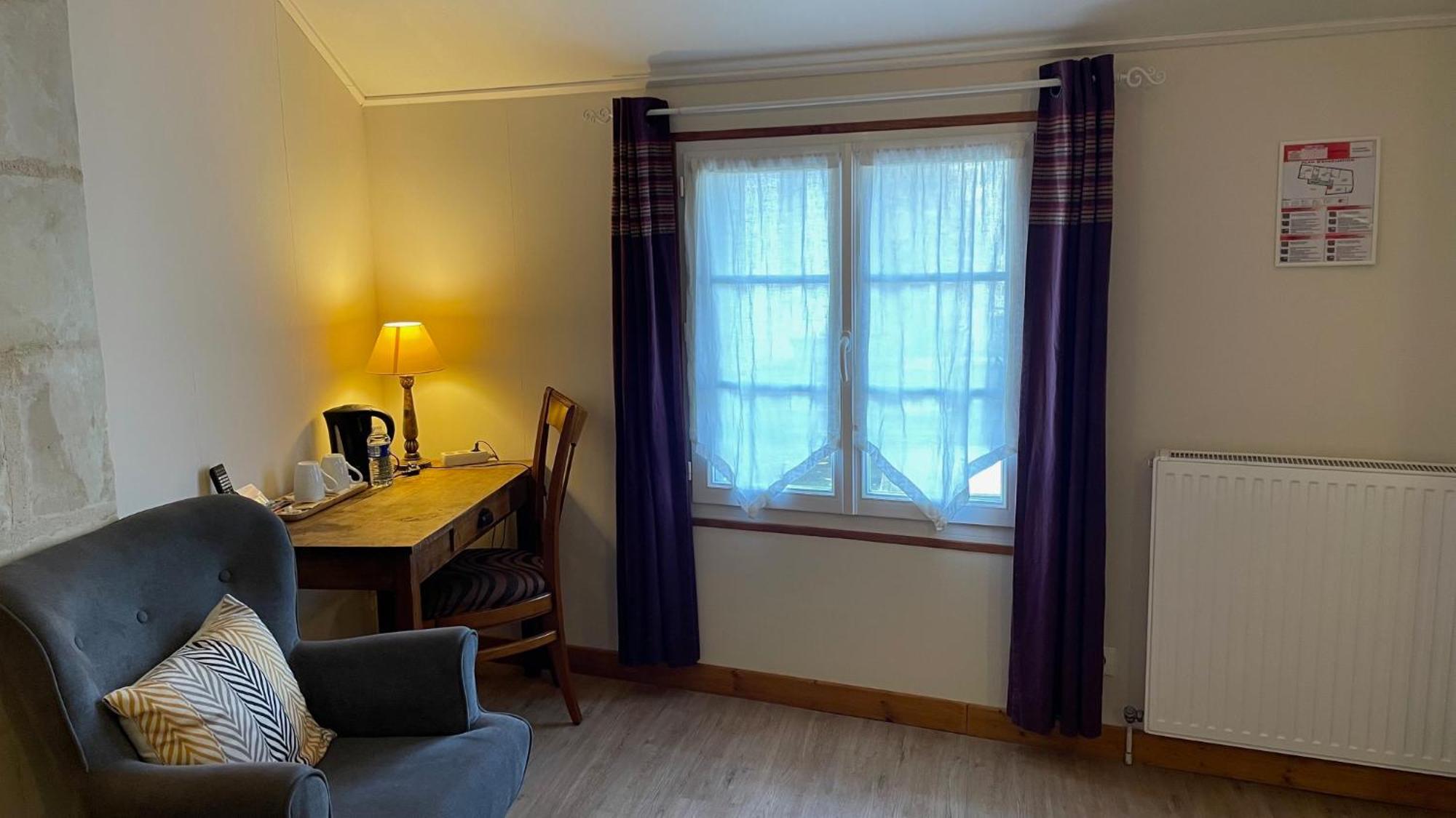 Logis Auberge Le Colombien - Hotel Et Restaurant ヴィランドリー エクステリア 写真