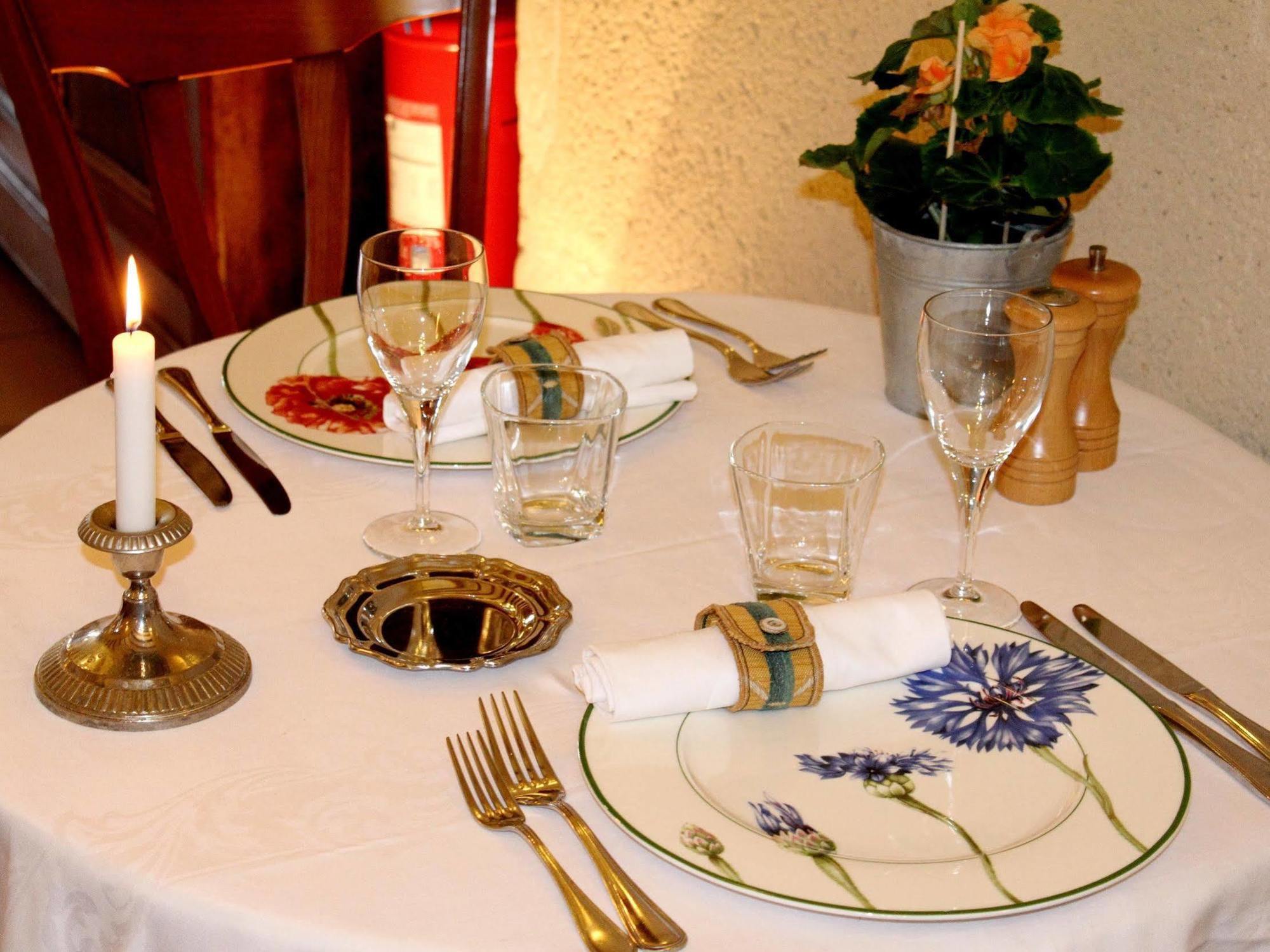 Logis Auberge Le Colombien - Hotel Et Restaurant ヴィランドリー エクステリア 写真