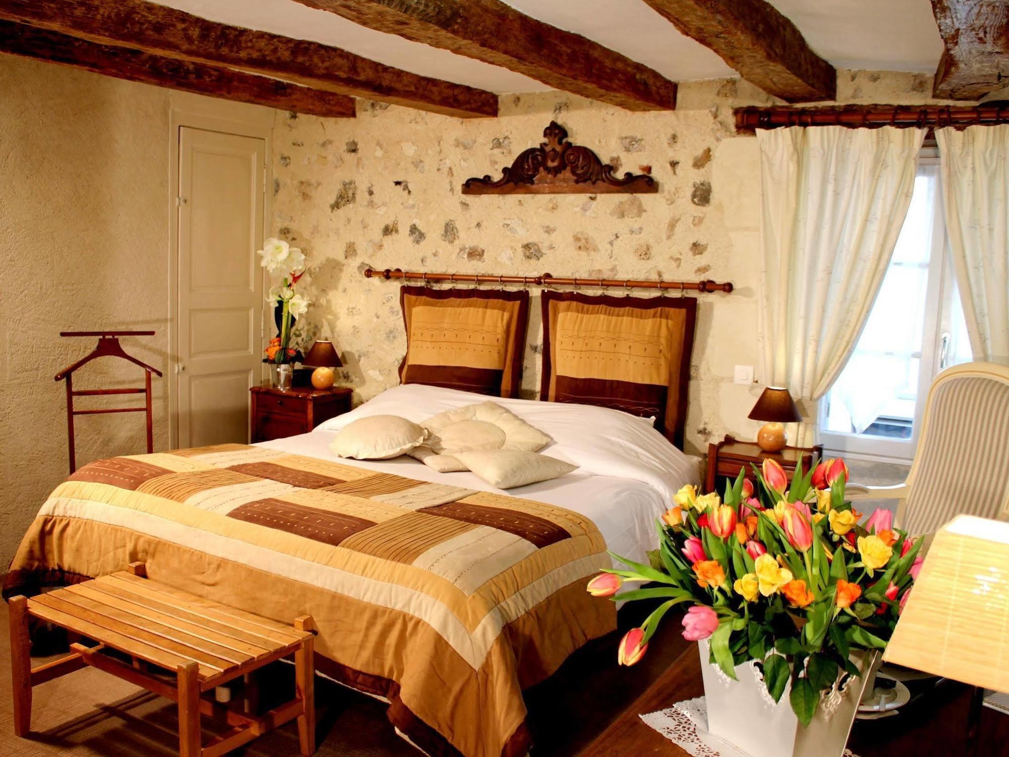 Logis Auberge Le Colombien - Hotel Et Restaurant ヴィランドリー エクステリア 写真